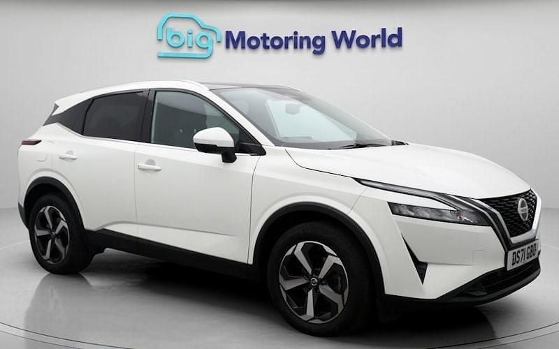Used 2022 Nissan Qashqai N-Connecta SUV | £17,200 (Fair price) - Image 1/4