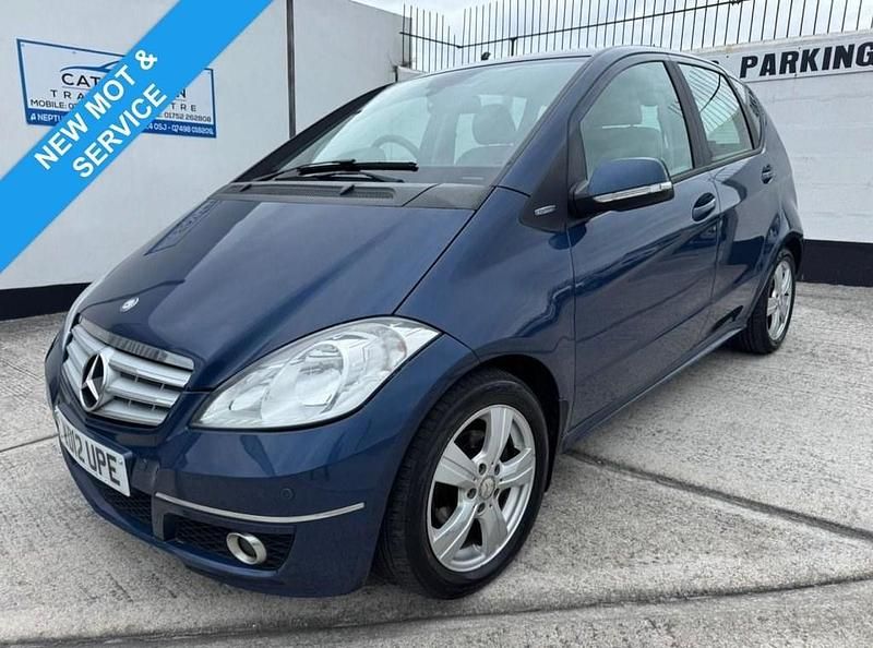 Blue Used 2012 Mercedes A160 Avantgarde Hatchback | £3,795 - Image 1/3