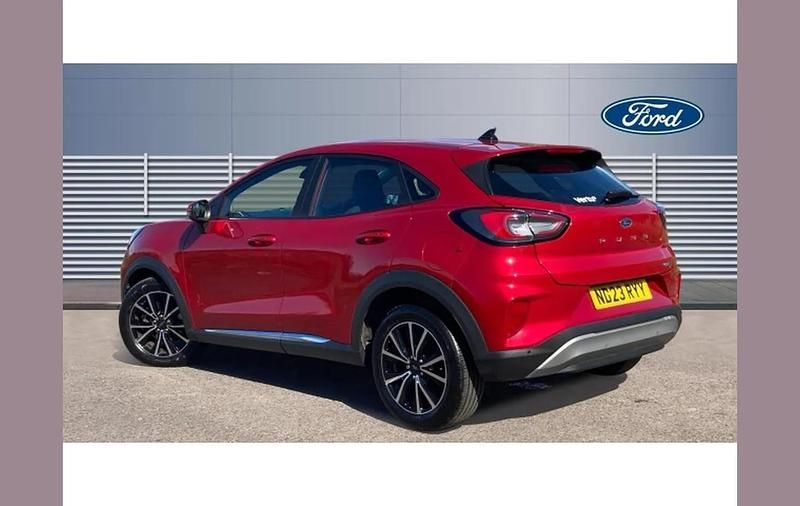 Used Ford Puma Titanium 125 HP (91 kW) 2023 Red SUV