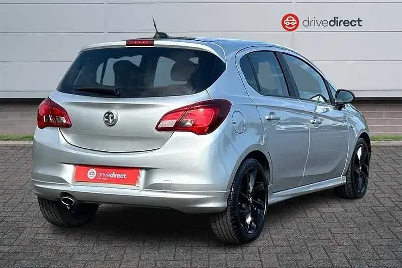 Second-hand Vauxhall Corsa SRi 90 CP (66 kW) 2019 Argintiu Hatchback