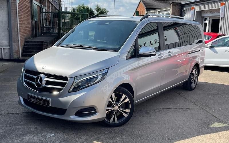 Begagnad Mercedes V250 190 HK (139 kW) 2015 Minibuss