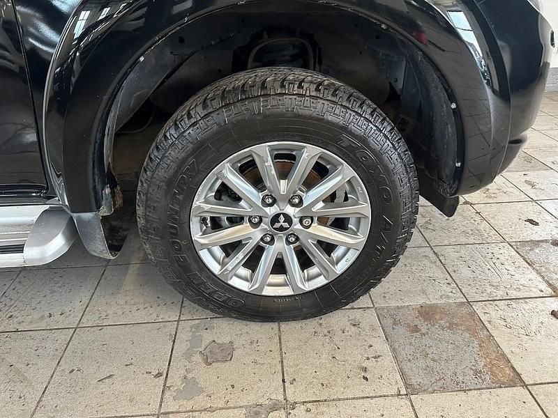 Used Mitsubishi L200 Warrior 2017 Black Pickup