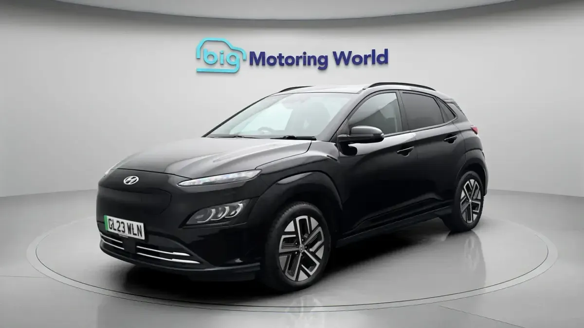 Used Hyundai Kona Premium 100 kW (136 HP) 2022 Black SUV