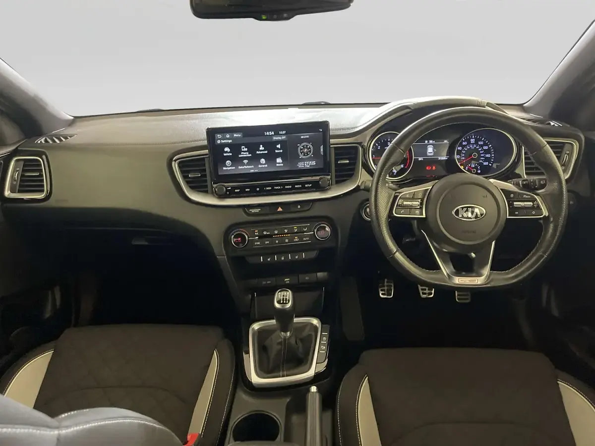 Used Kia Ceed GT-Line 136 HP (100 kW) 2020 Black Hatchback