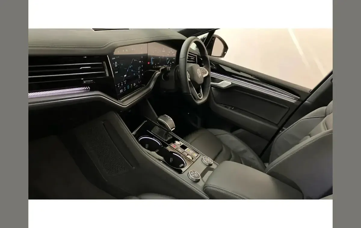 Used VW Touareg Black Edition 286 HP (210 kW) 2025 Grey SUV