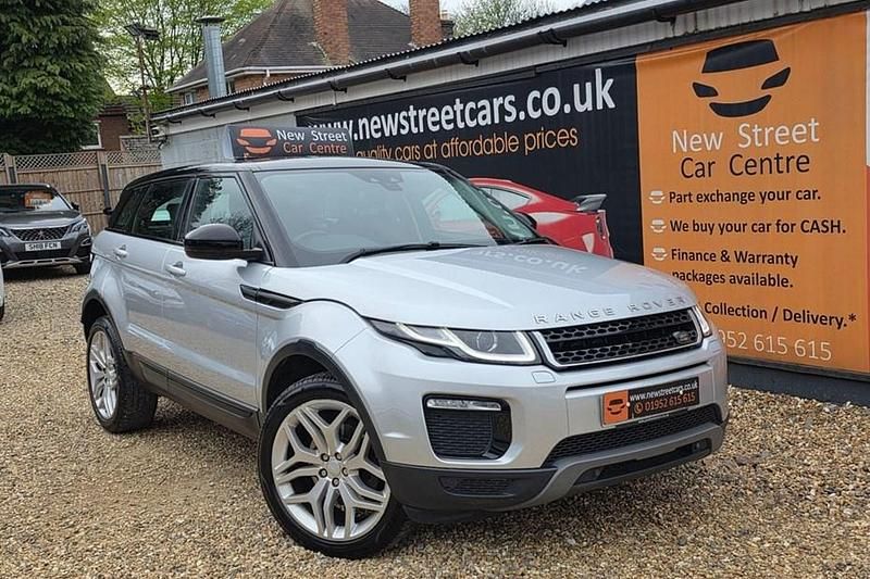 Used Land Rover Range Rover evoque SE 2017 Hatchback
