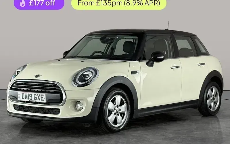 Używany Mini Cooper Classic 136 KM (100 kW) 2019 Hatchback