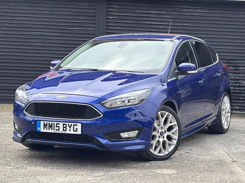 Used Ford Focus Zetec 2015 Blue Hatchback