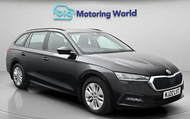 Used Skoda Octavia SE Technology 110 HP (80 kW) 2022 Estate