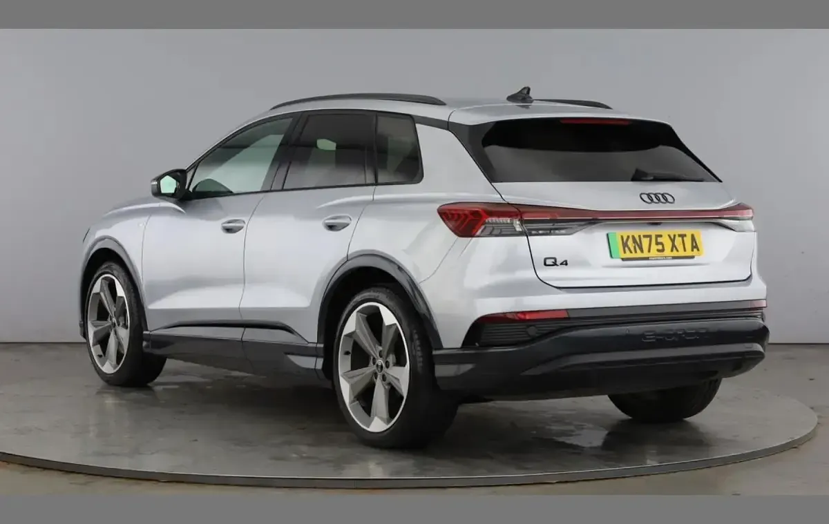 Used Audi Q4 e-tron Black Edition 210 kW (286 HP) 2025 Silver SUV