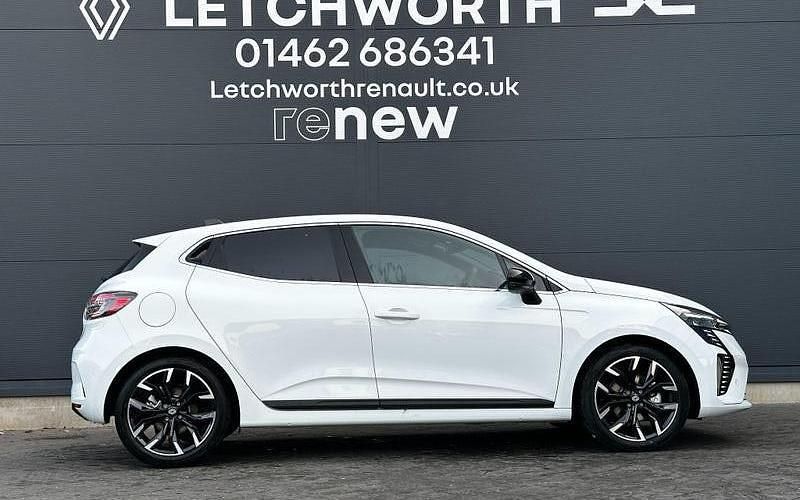 New Renault Clio V Techno 143 HP (105 kW) 2025 Hatchback