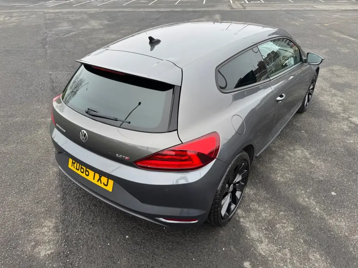 Usado VW Scirocco GT 180 CV (132 kW) 2017 Coupe