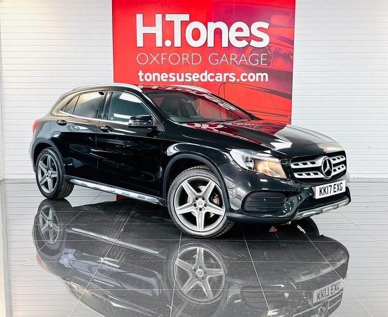 Used Mercedes GLA220 AMG line 177 HP (130 kW) 2017 Black SUV