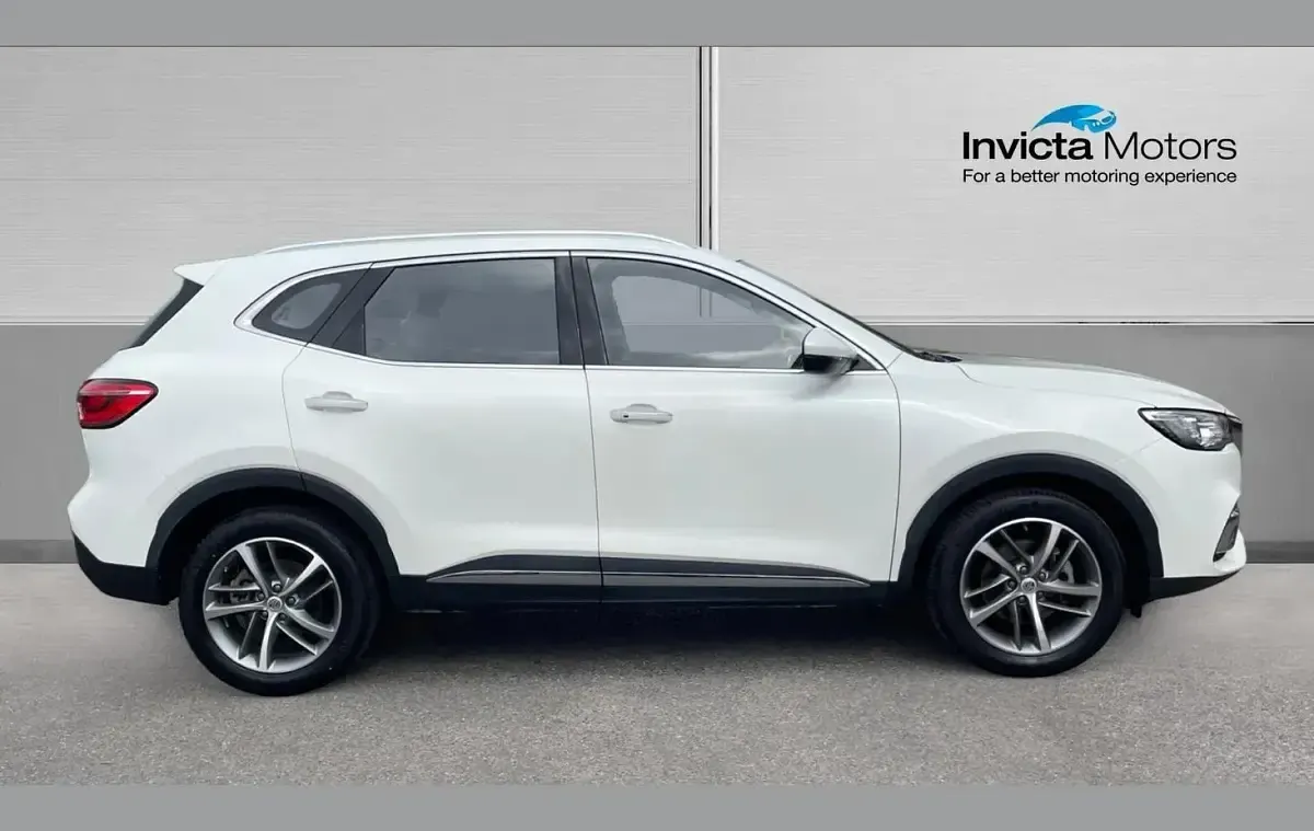 Used MG HS Excite 162 HP (119 kW) 2023 White SUV