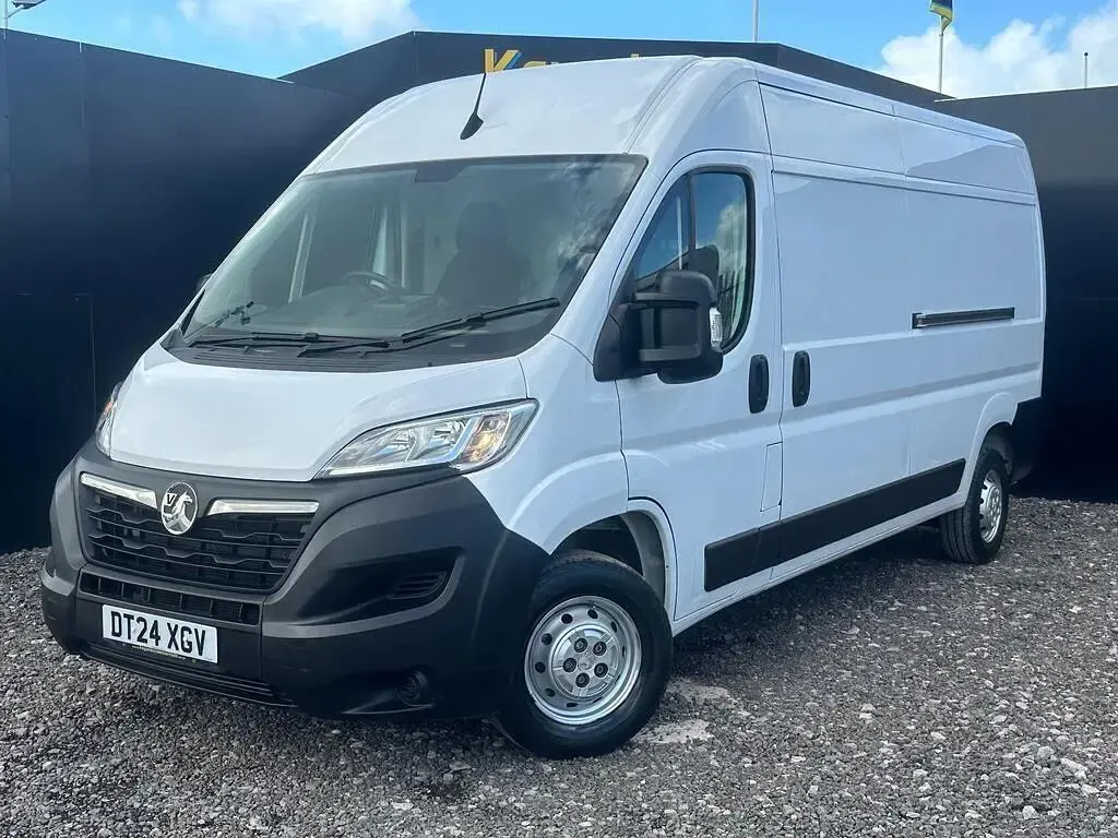 Used Vauxhall Movano S 2024 White