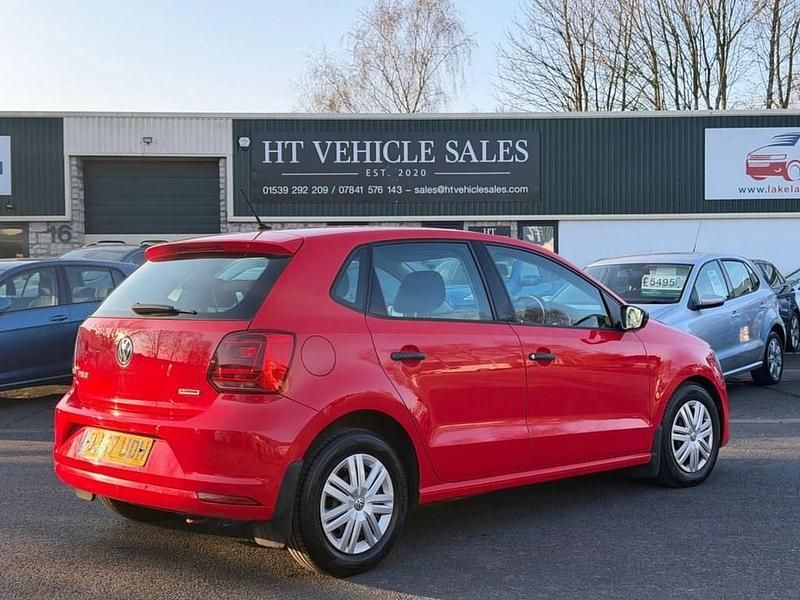 Used VW Polo S 60 HP (44 kW) 2017 Red Hatchback