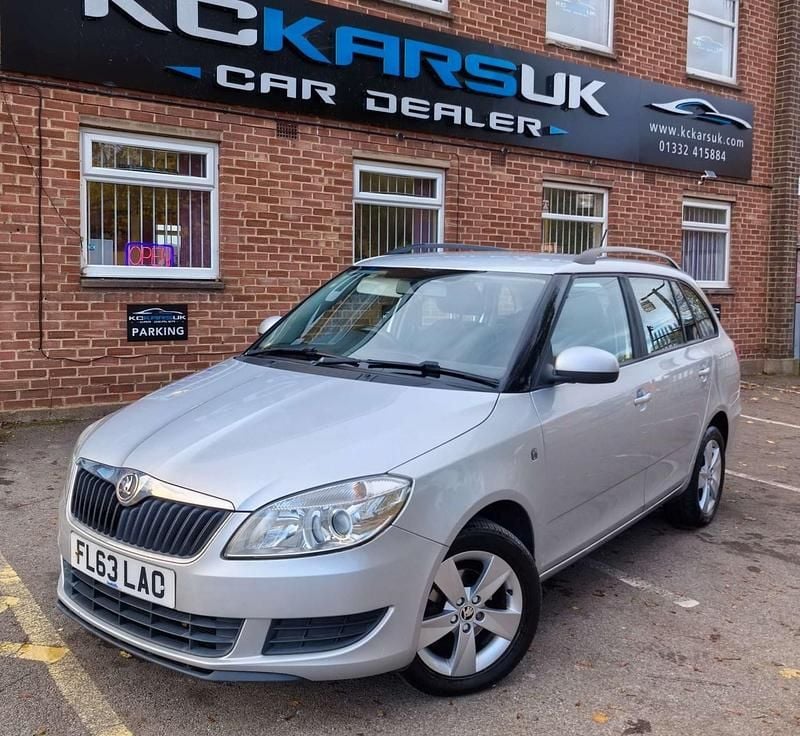 Used Skoda Fabia SE 86 HP (63 kW) 2013 Silver Estate