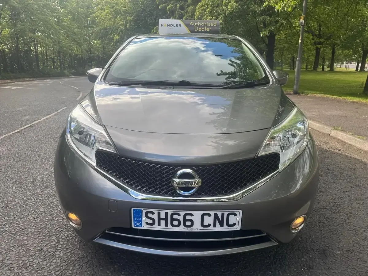 Used Nissan Note Acenta Premium 98 HP (72 kW) 2016 Grey Hatchback