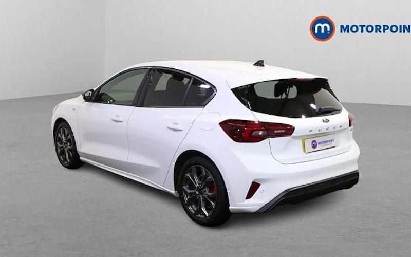 Used Ford Focus ST-Line 155 HP (114 kW) 2025 Hatchback