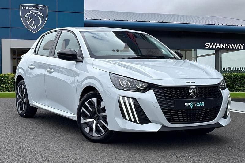 White New 2025 Peugeot 208 Style Hatchback | £19,695 (Fair price) - Image 1/4
