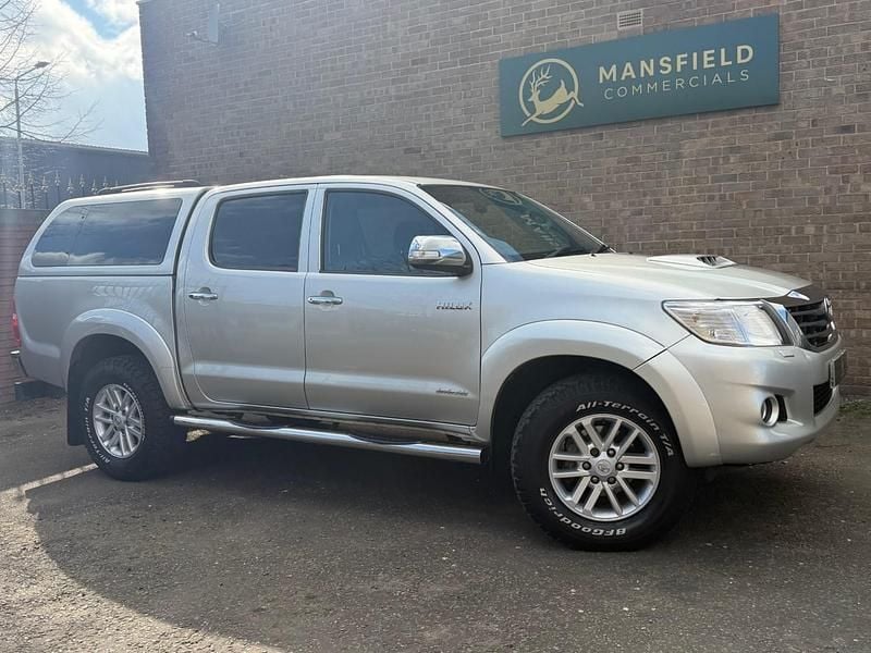 Used Toyota HiLux 171 HP (125 kW) 2013 Silver Pickup