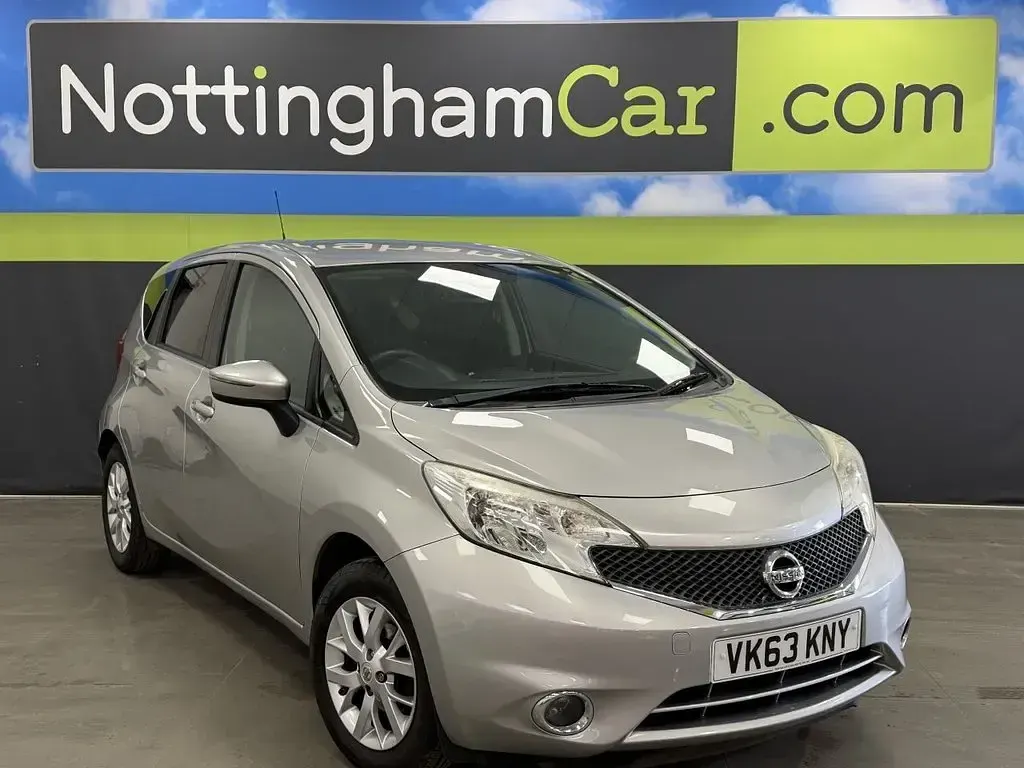 Used Nissan Note Acenta Premium 80 HP (58 kW) 2013 Silver Hatchback