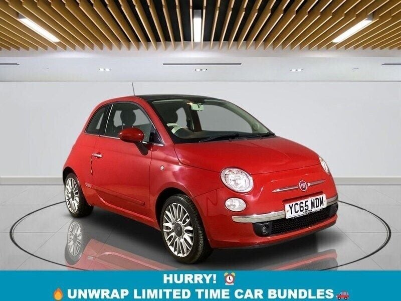 Red Used 2015 Fiat 500 Lounge Hatchback | £5,149 (Fair price) - Image 1/3
