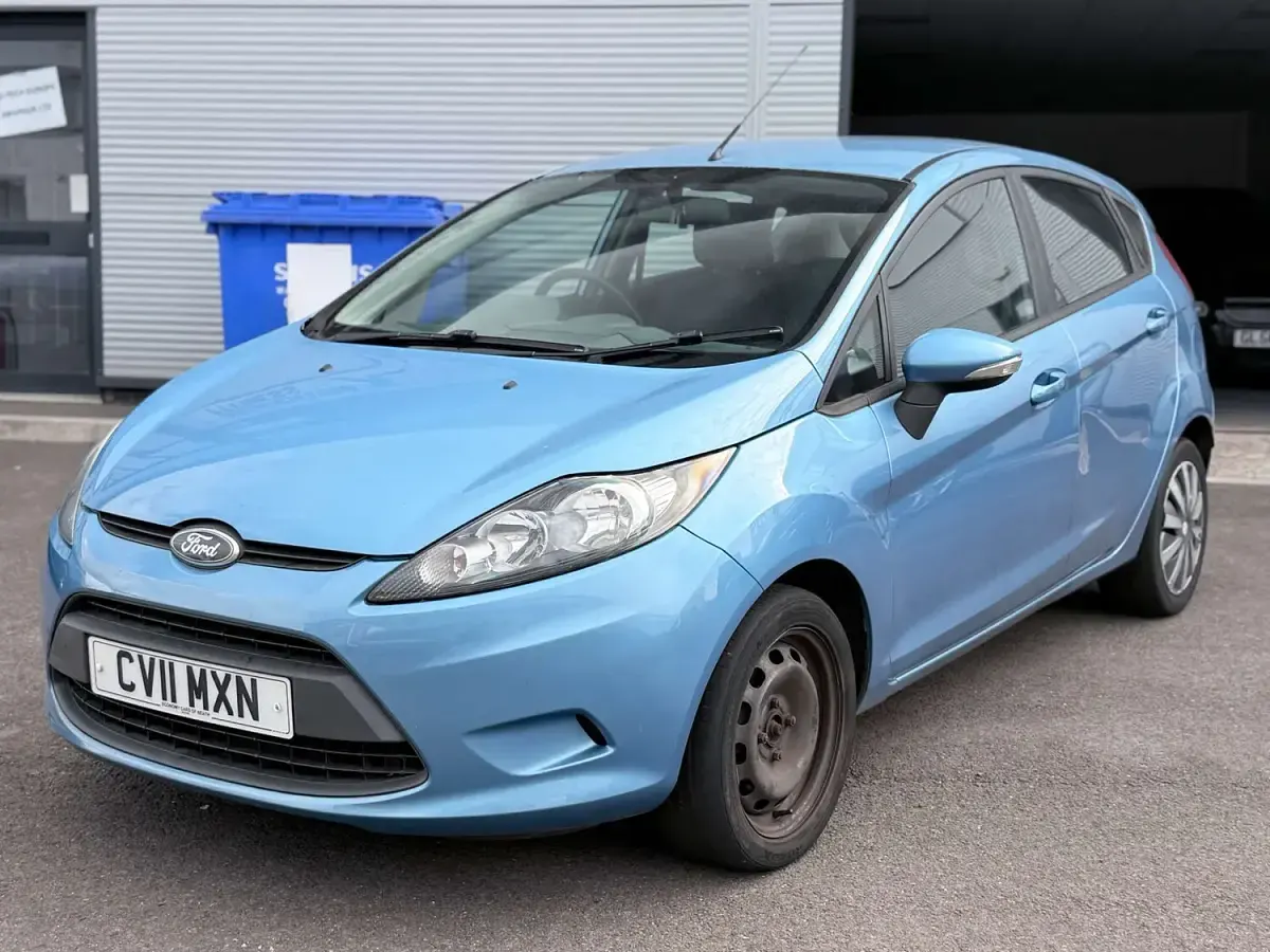 Used Ford Fiesta 82 HP (60 kW) 2011 Blue Hatchback