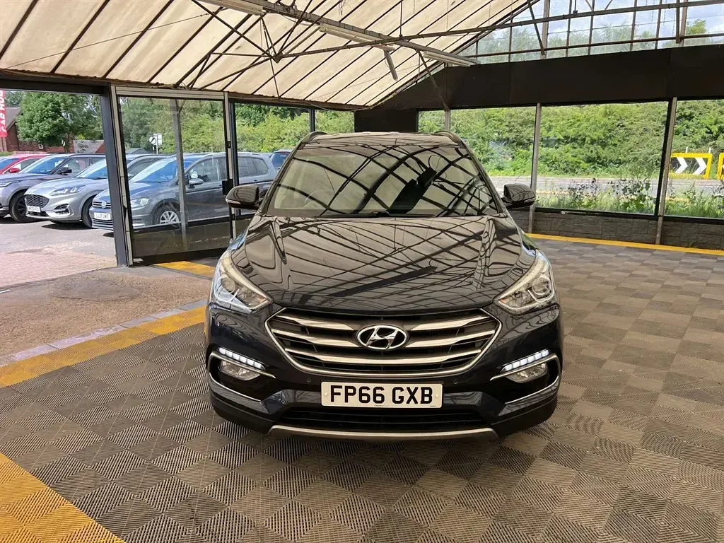 Used Hyundai Santa Fe Premium 200 HP (147 kW) 2016 Blue SUV