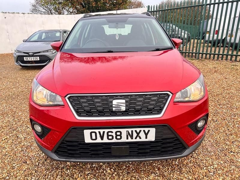 Used Seat Arona SE Technology 95 HP (69 kW) 2018 Red SUV