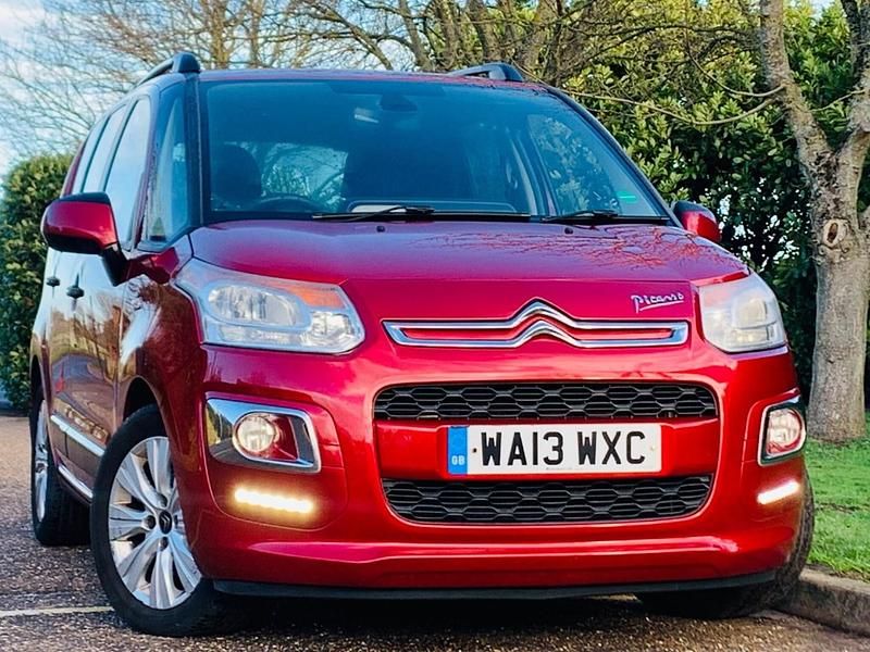 Used Citroën C3 Picasso Exclusive 115 HP (84 kW) 2013 Red MPV