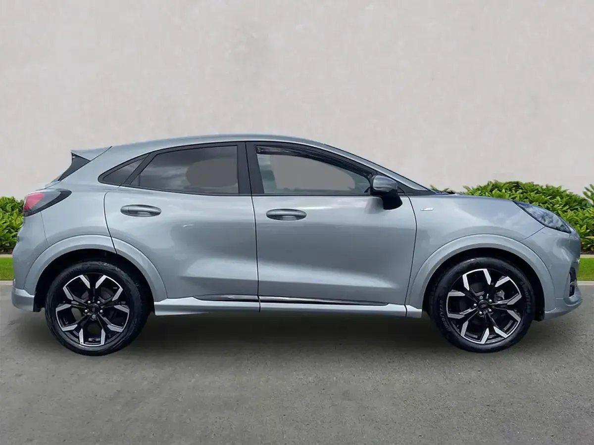 Used Ford Puma ST-Line X 125 HP (91 kW) 2023 Silver SUV