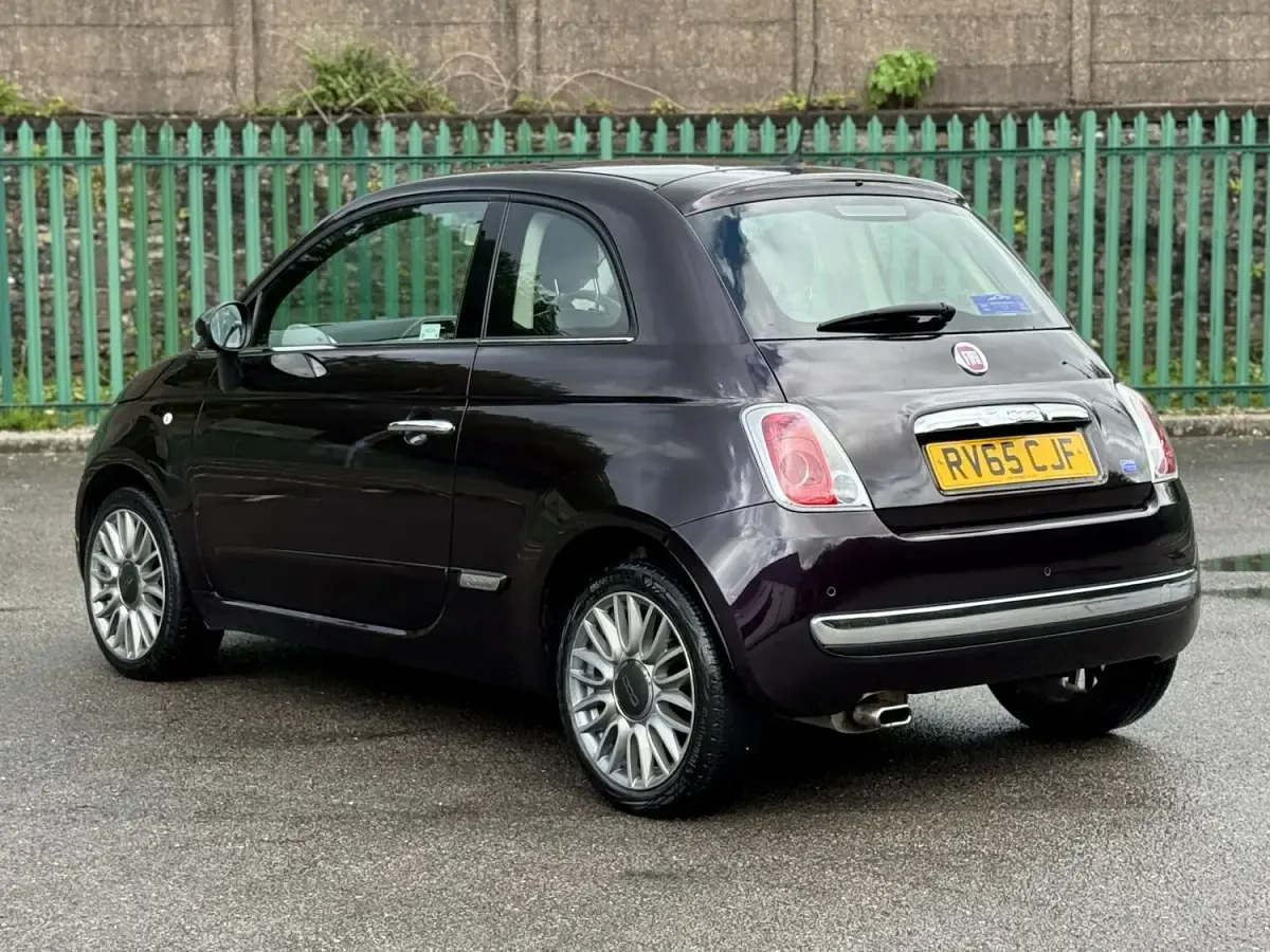 Used Fiat 500 Lounge 69 HP (50 kW) 2015 Blue Hatchback