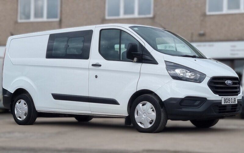White Used 2019 Ford Transit Custom Van | £11,995 (Expensive) - Image 1/4