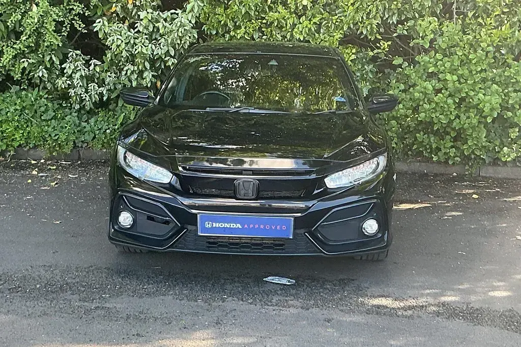 Used Honda Civic SR 126 HP (92 kW) 2020 Black Hatchback