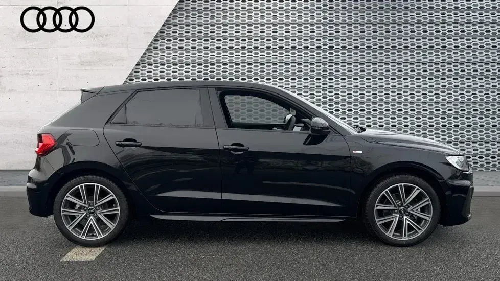 Used Audi A1 S-Line 150 HP (110 kW) 2026 Black SUV