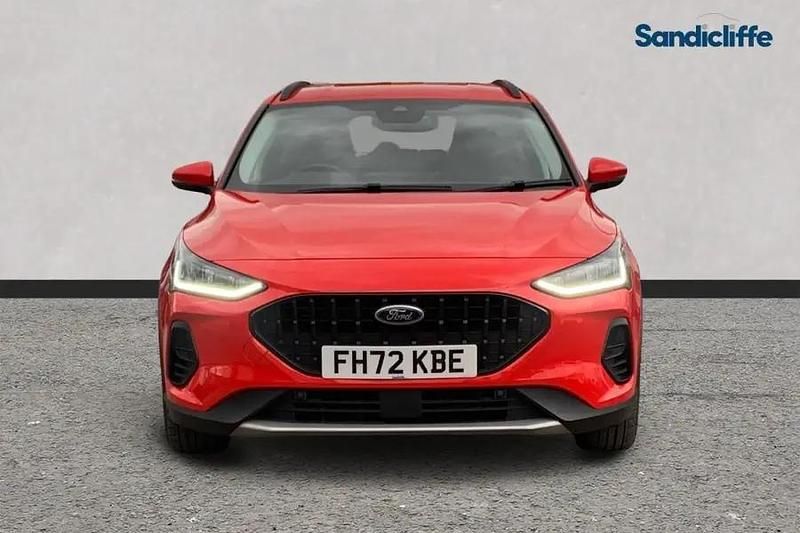 Used Ford Focus Active 125 HP (91 kW) 2023 Red Hatchback