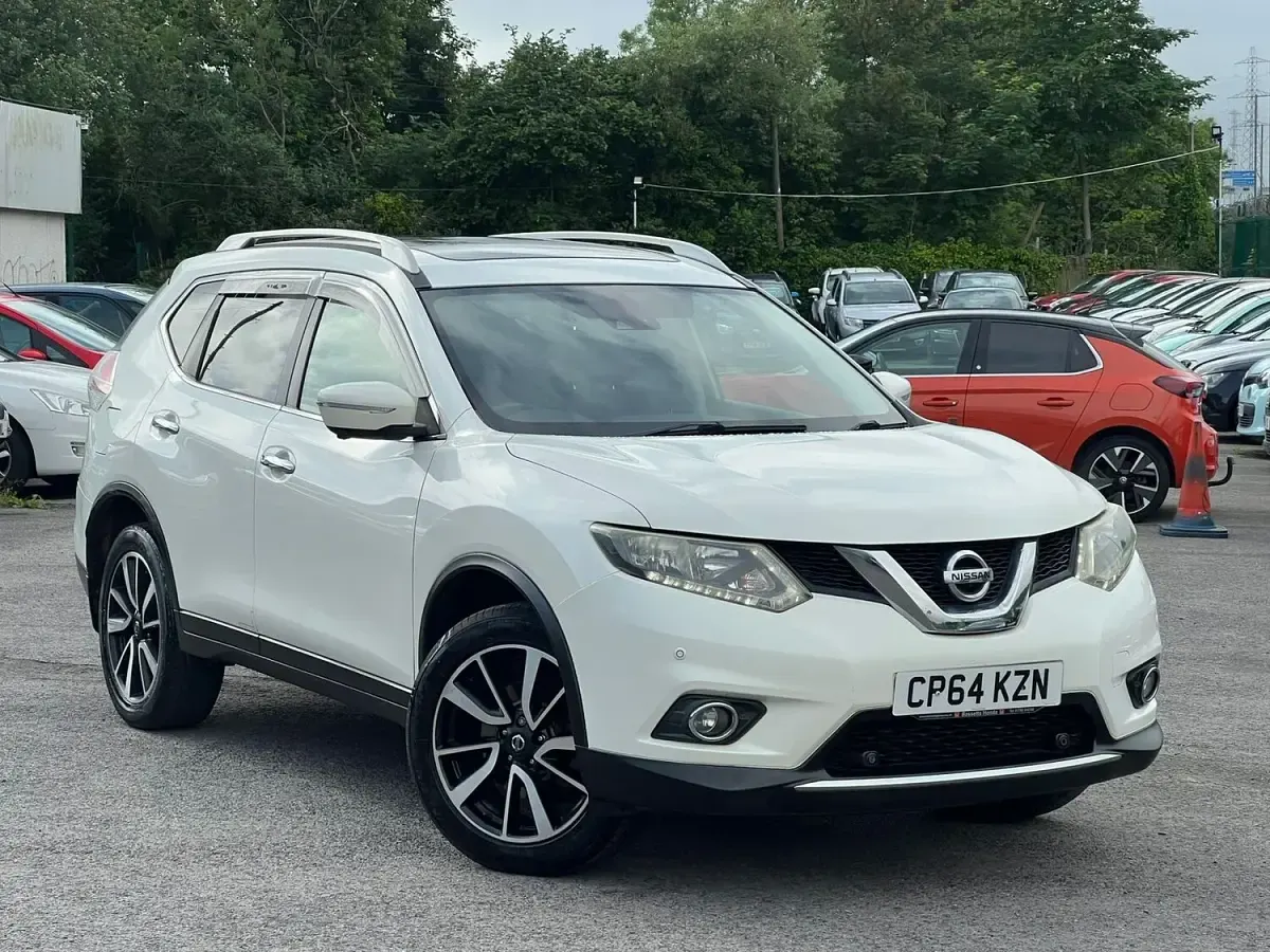 Used Nissan X-Trail N-TEC 130 HP (95 kW) 2015 White SUV