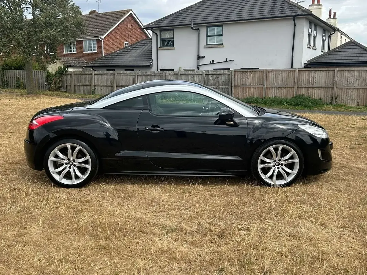 Used Peugeot RCZ GT 156 HP (114 kW) 2012 Black Coupe