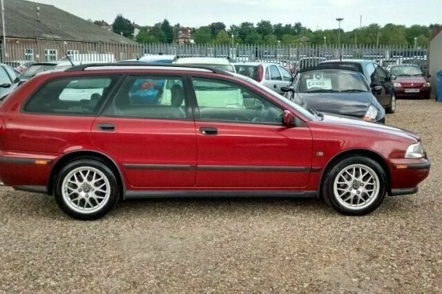 Used Volvo V40 2000 Estate