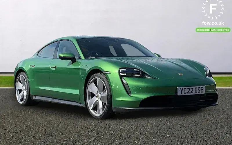 Used Porsche Taycan 300 kW (408 HP) 2022 Sedan