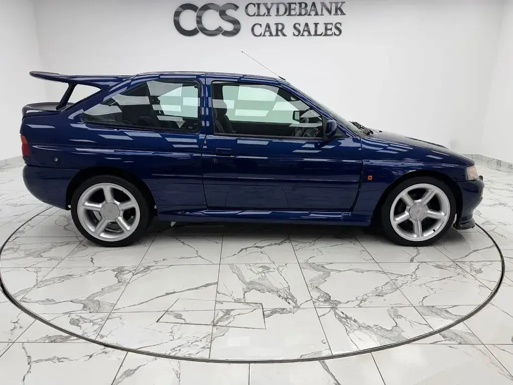Used Ford Escort 1992 Blue Hatchback