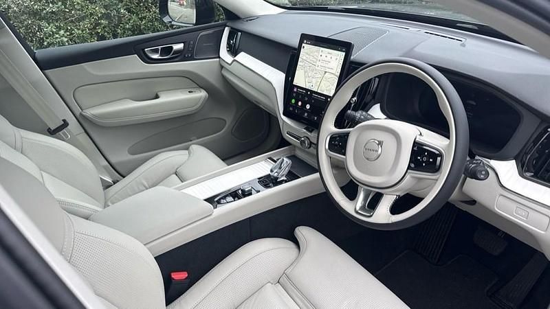 New Volvo XC60 Plus 2026 SUV