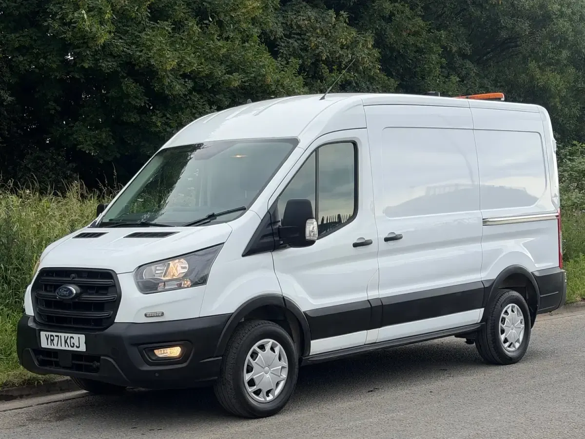 Used Ford Transit 130 HP (95 kW) 2020 White Van