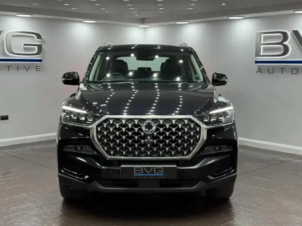 Used SsangYong Rexton 2022 Black SUV
