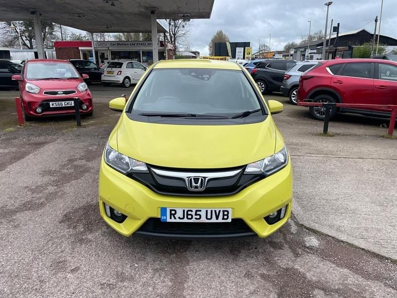 Used Honda Jazz EX 102 HP (75 kW) 2015 Yellow Hatchback