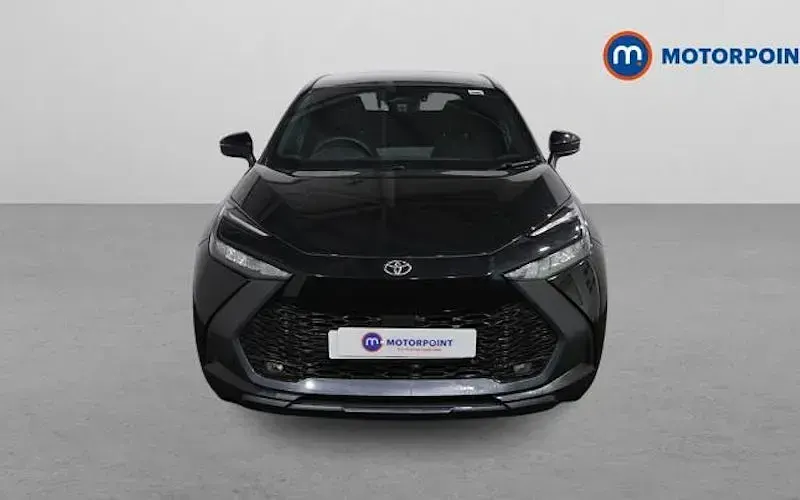 Second-hand Toyota C-HR Design 223 CP (164 kW) 2026 SUV
