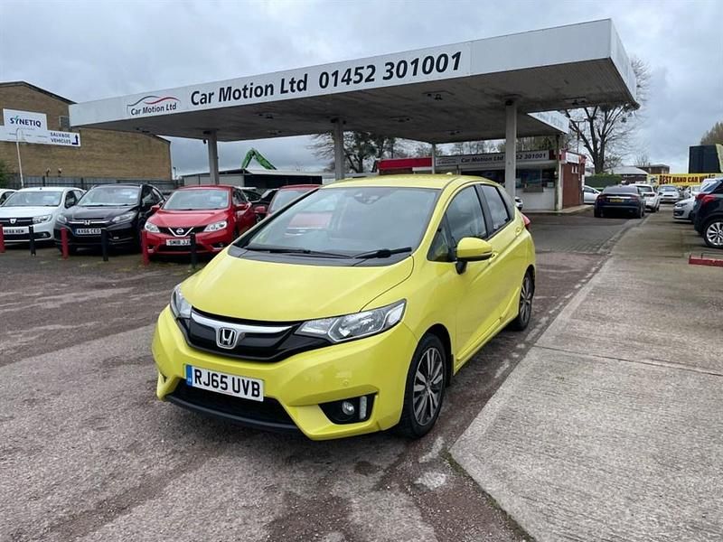 Used Honda Jazz EX 102 HP (75 kW) 2015 Yellow Hatchback