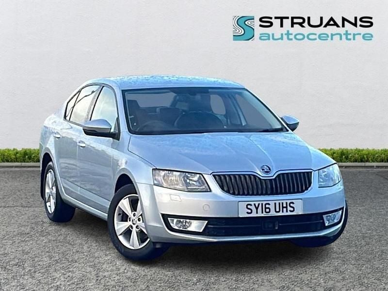 Silver Used 2016 Skoda Octavia SE L Hatchback | £9,795 (Good price) - Image 1/3