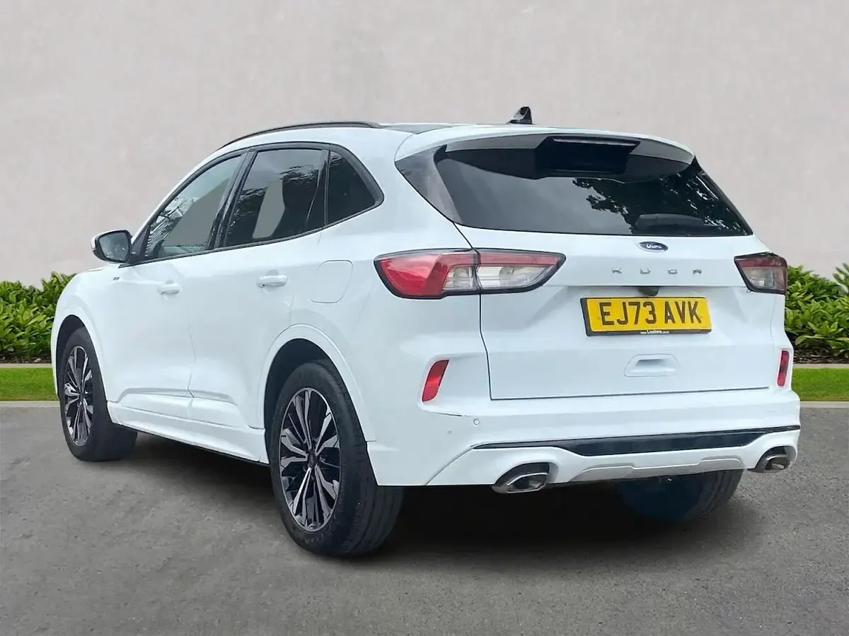 Used Ford Kuga ST-Line X 2023 White SUV